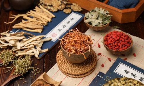 尿不尽的中药秘方-中药方尿不尽尿分叉-专业求中医治疗尿不尽处方验方平台-尿分叉尿不尽尿无力中药材